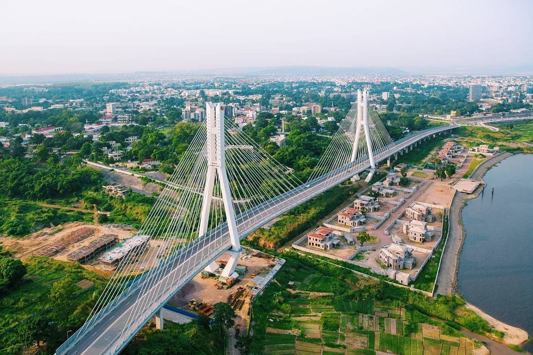 Vue panoramique sur le fleuve Brazzaville